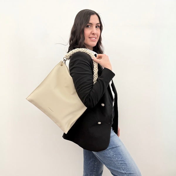 VIVIENNE D Shopper Romantic Panna