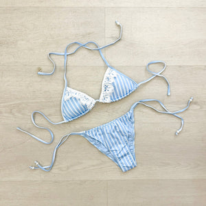 4GIVENESS Triangolo Vertical Lines Azzurro